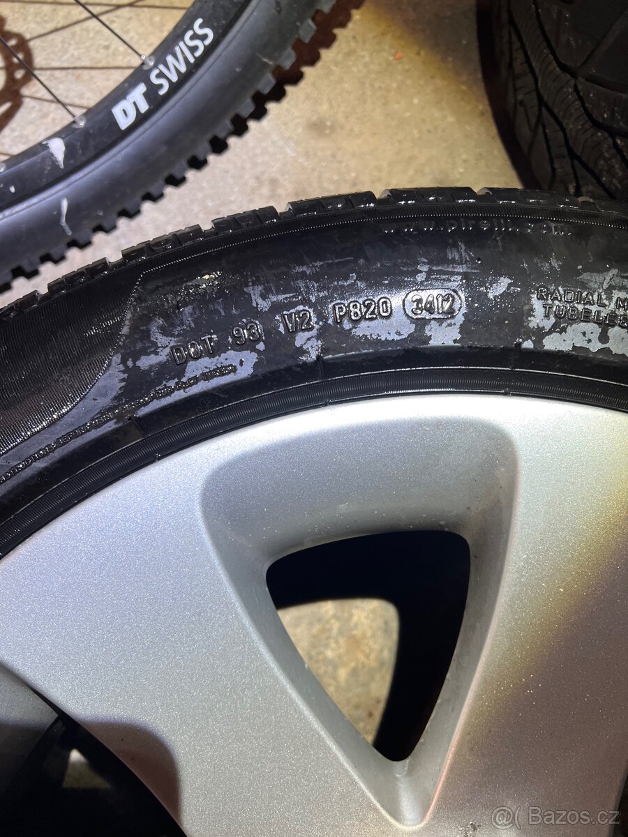 Bmw kola 4ks disky r18 - 4