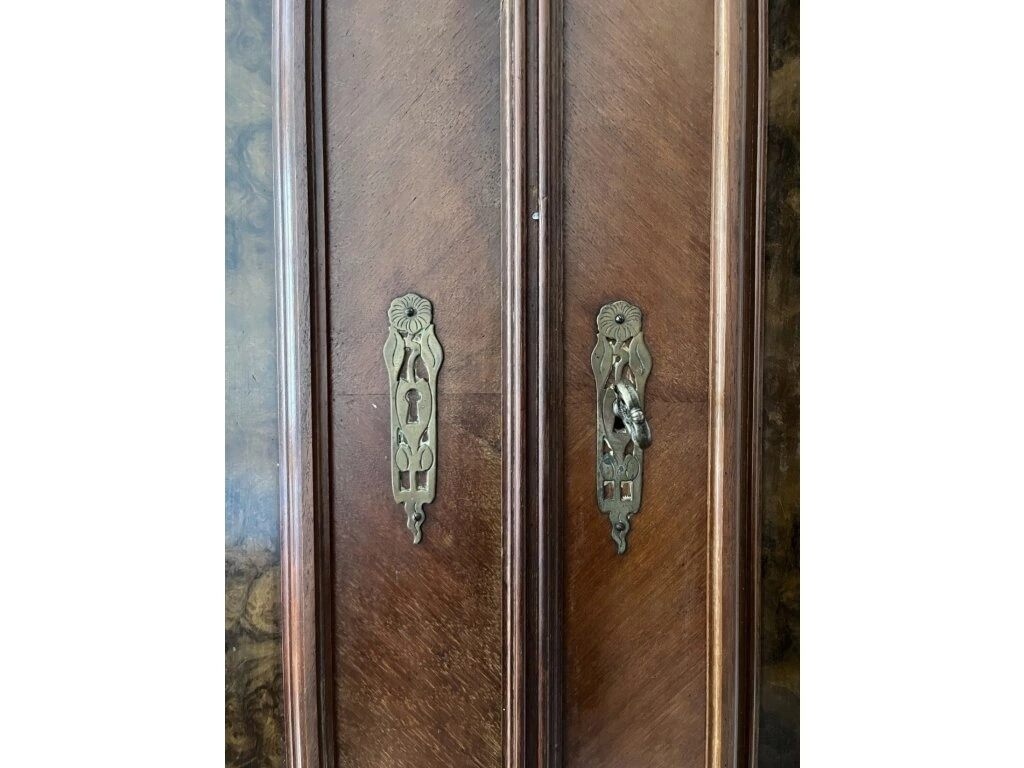 Starožitná skříň, 2643 - 4