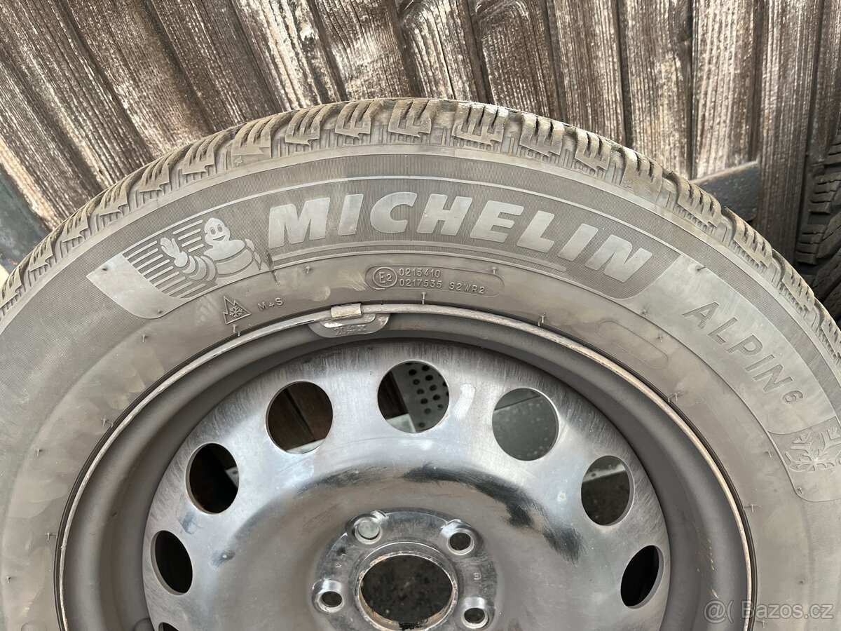 Zimní kola 205/60/R16 - pneu Michelin - 4