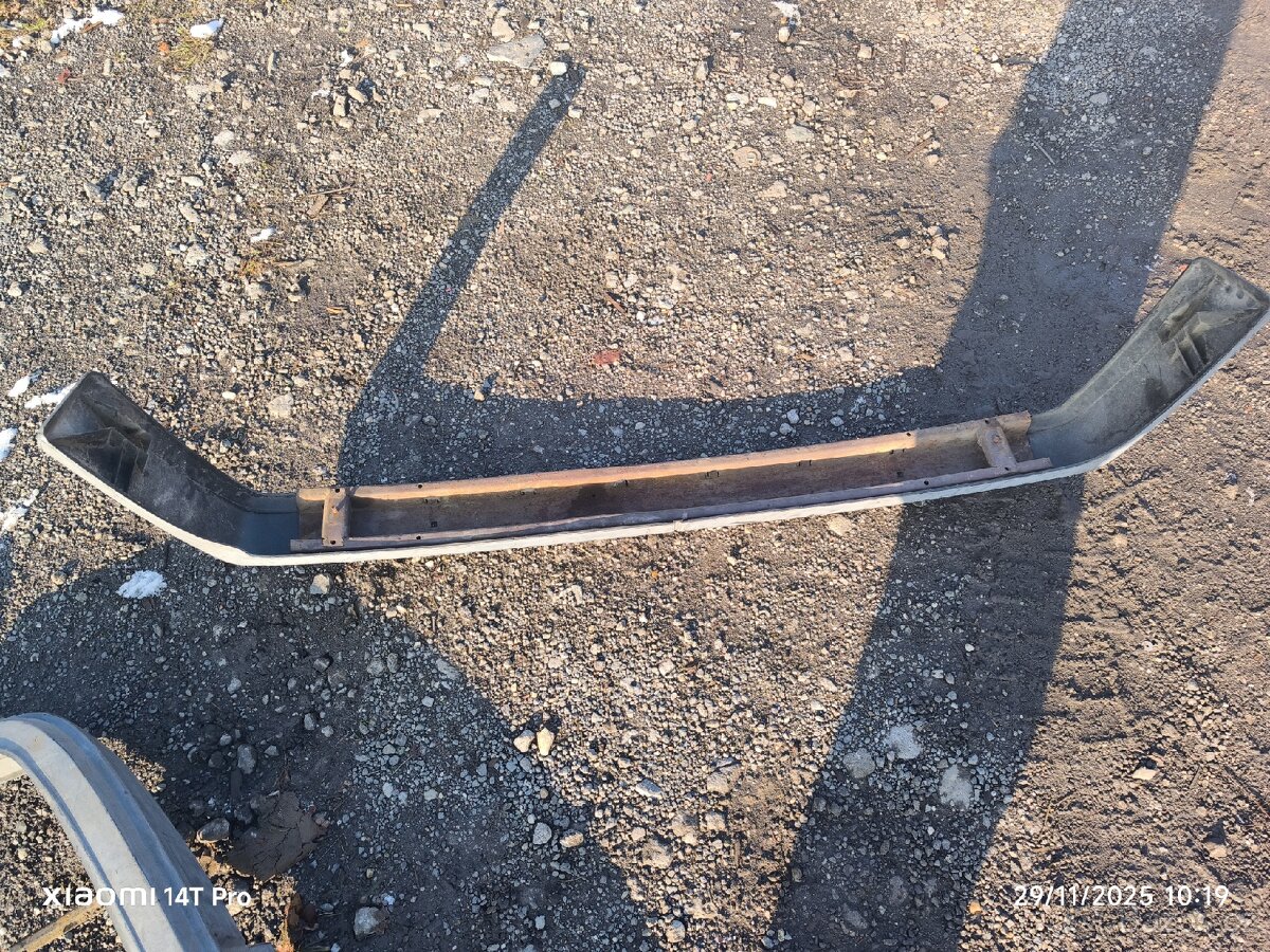 Nárazník škoda 105, 120, 130l - 4