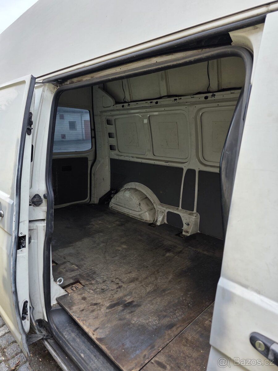 Volkswagen Transporter T5 4x4 - 4