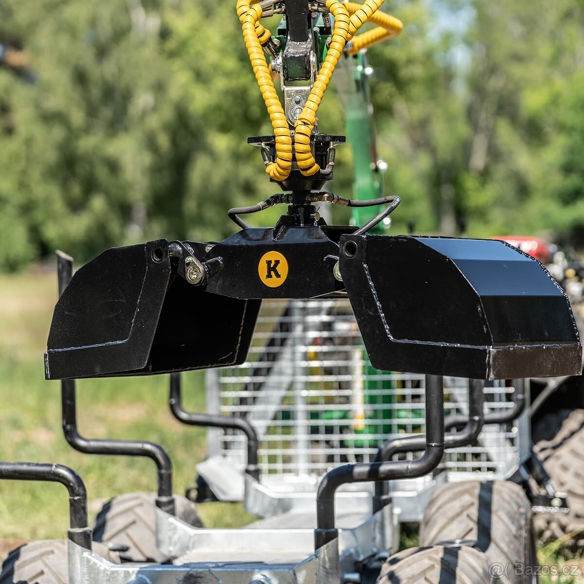 Hydraulický drapák na sypké hmoty - 4