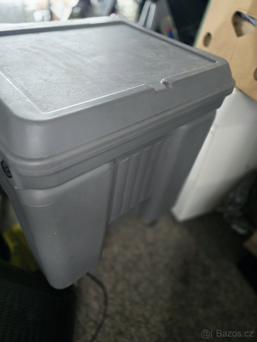 Cambro thermo box - 4
