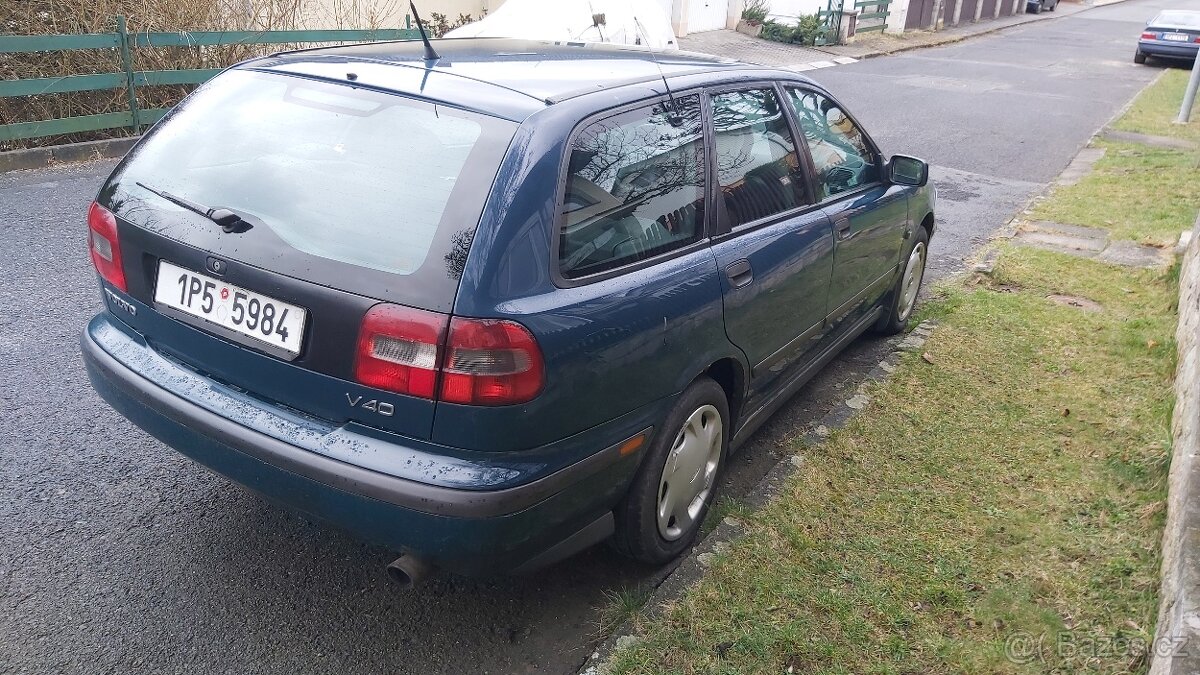 Prodam Volvo V40 1.9 TD cena dohodou - 4
