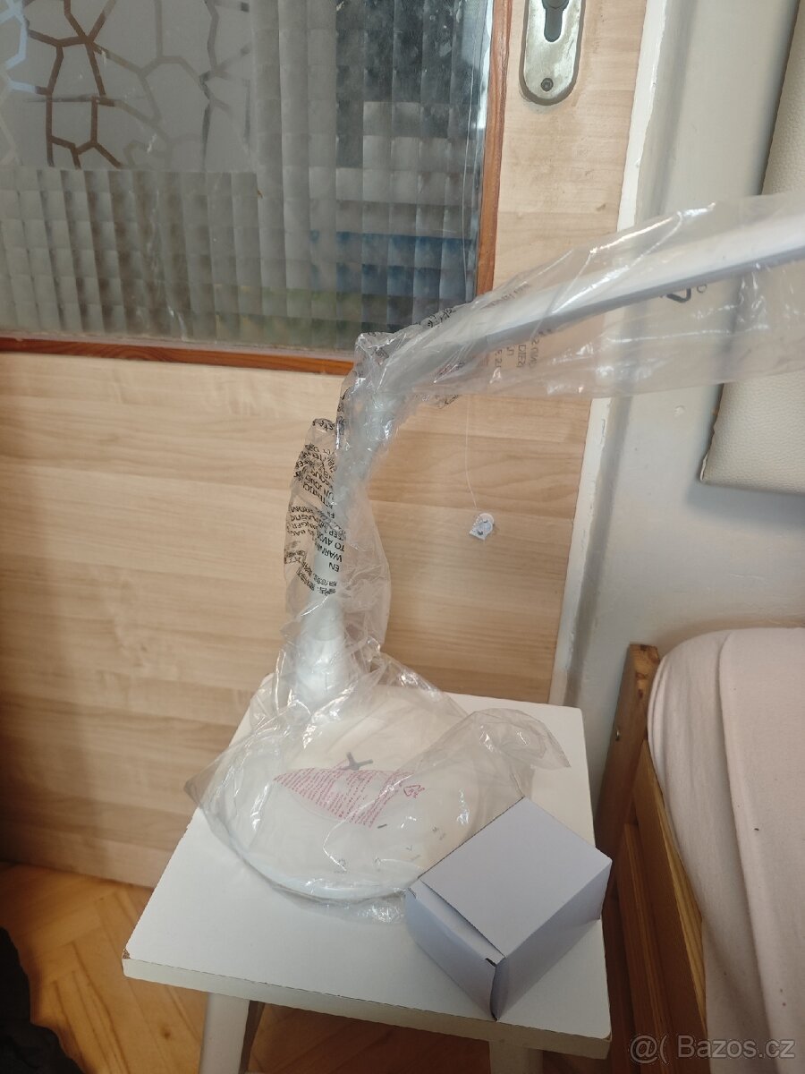Eglo lampa s dotykovým ovládaním - 4