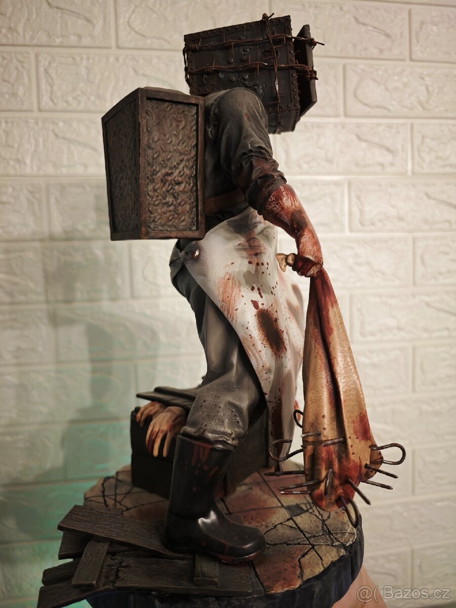 Gaming head - Kepper - Evil Within socha Bethesda - 4