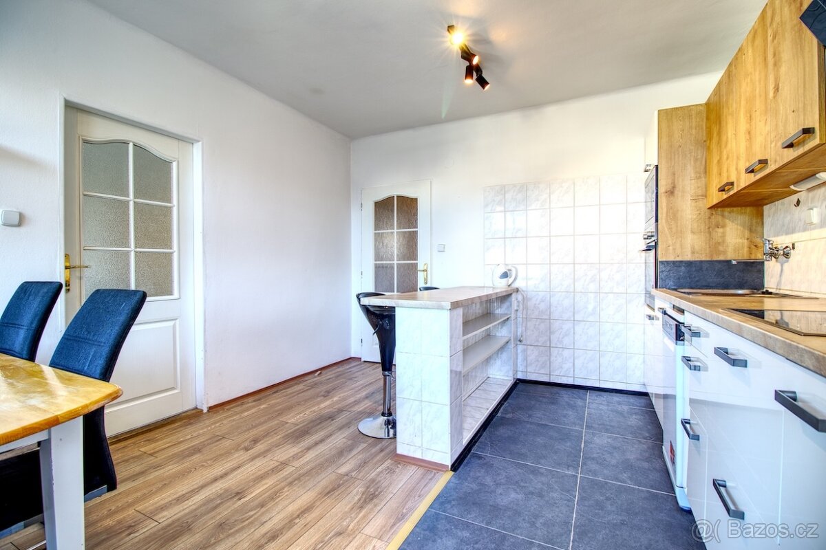 Byt 3+1, 92 m2/balkon, Hradec Králové – centrum. - 4