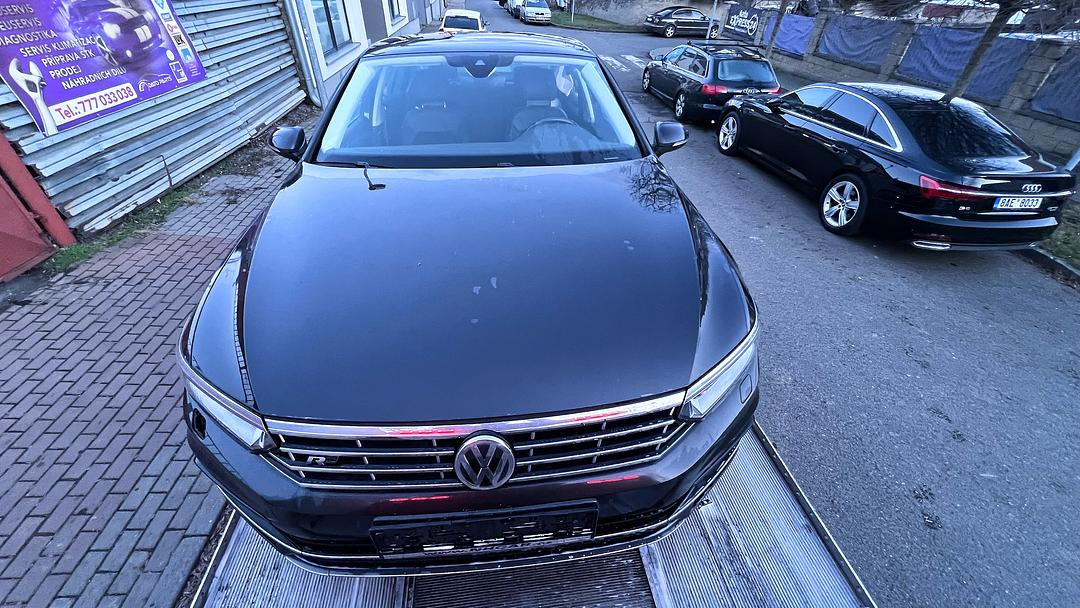 Vůz na díly VW Passat B8 sedan R-Line 2018 CJSA SSW LB7R - 4
