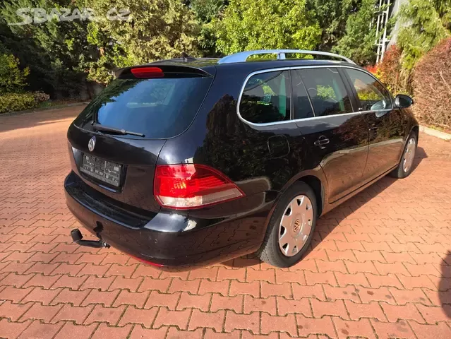 VW Golf VI. 2.0TDI 103kW, tažné, webasto, serviska - 4