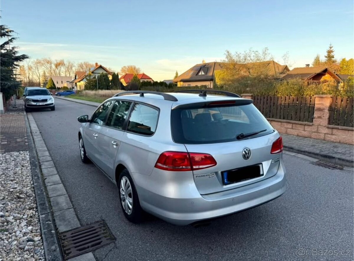Vw Passat 2013 2.0 TDi 103kw kombi - 4