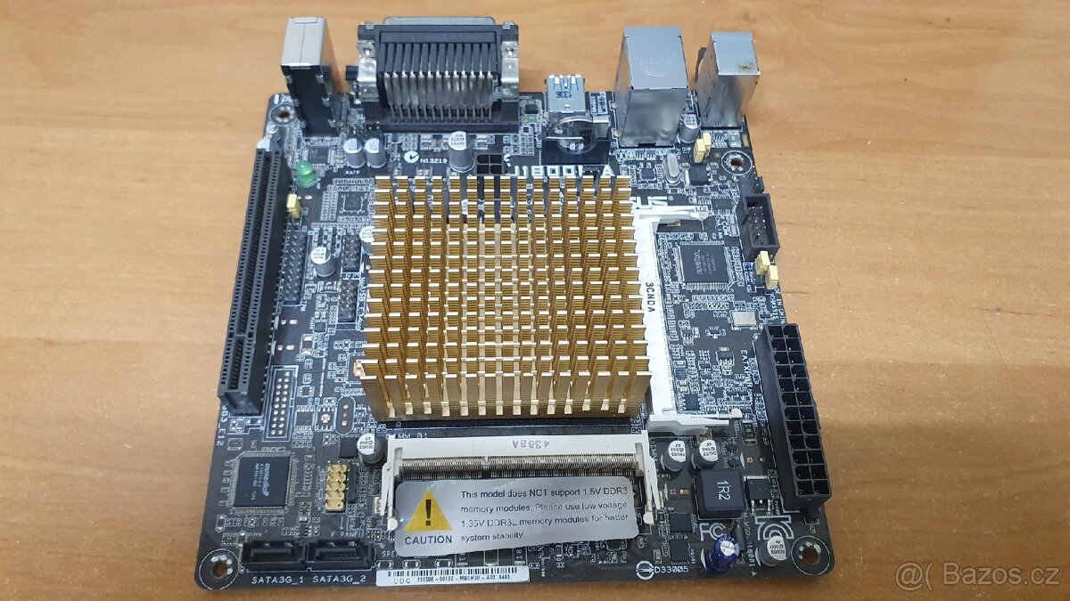 Základní deska mini ITX J1800I-A s LPT + 4GB RAM - 4