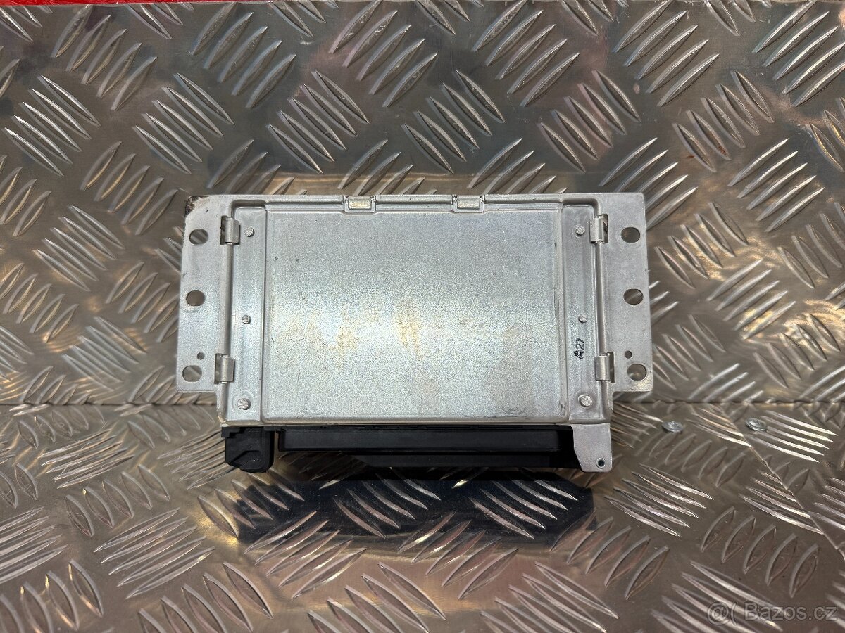 ŘÍDICÍ JEDNOTKA ESP 8D0907389D - 4
