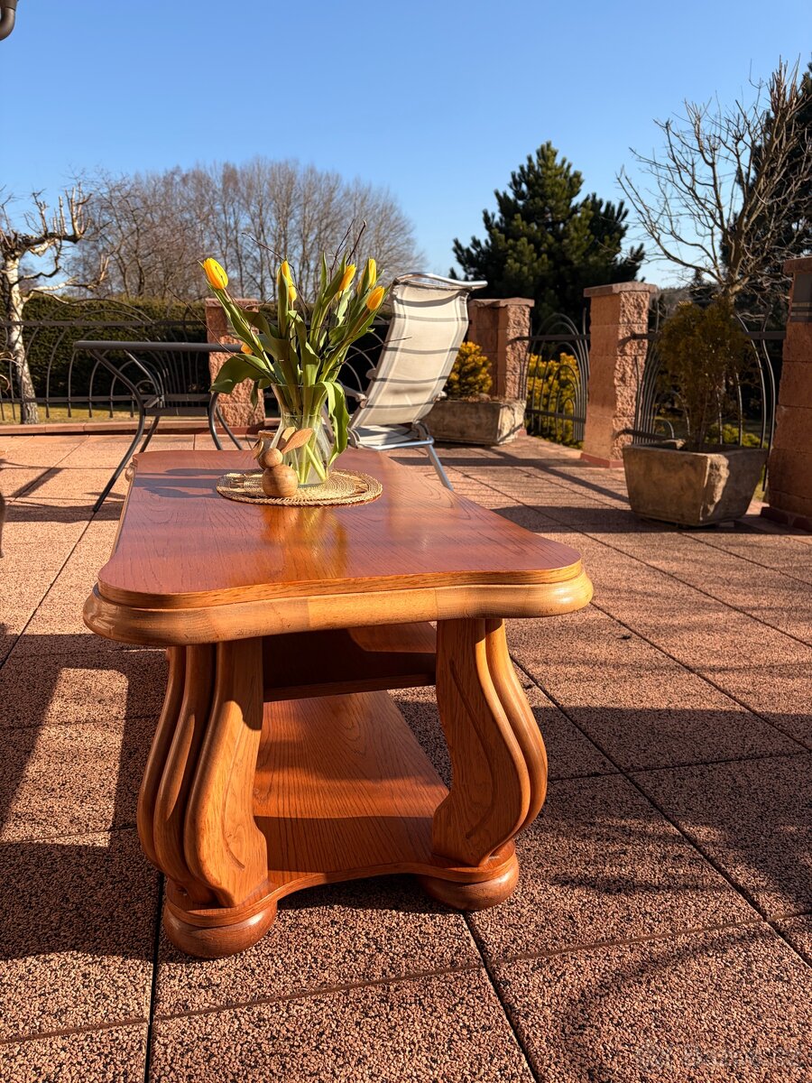 Rustikální konferenční stolek - 4