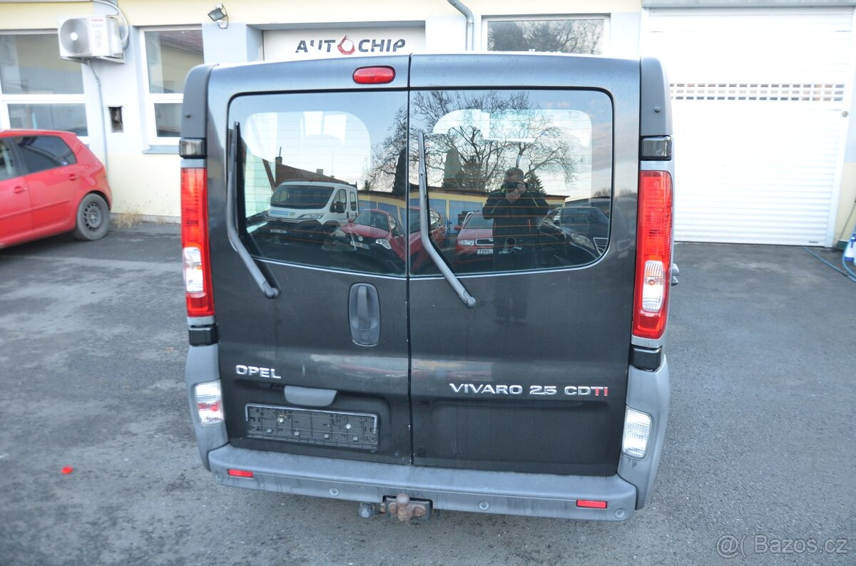 Opel Vivaro, 2.5 CDTI, 2010 - náhradní díly - 4