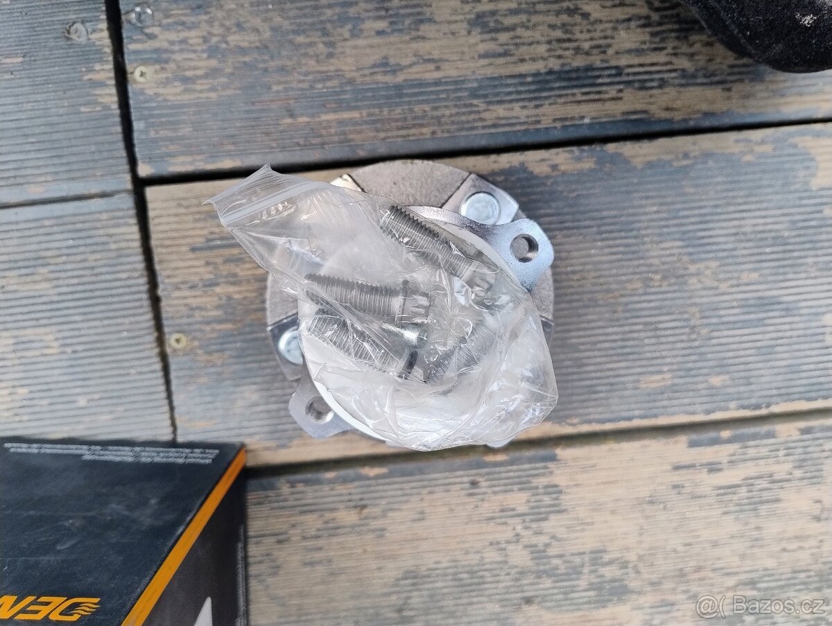 Ložisko kola Ford - 4