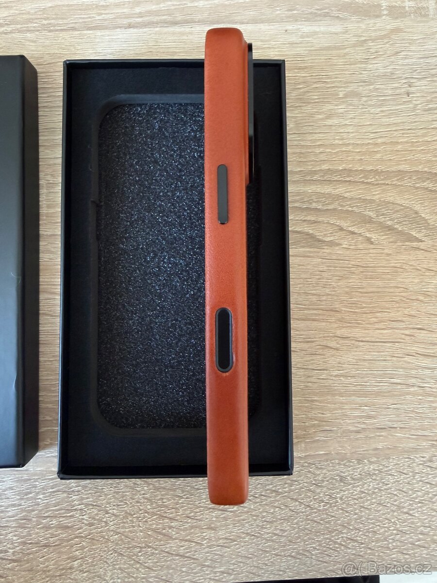 Prémiový kožený obal Ryan London iPhone 16 Pro - 4