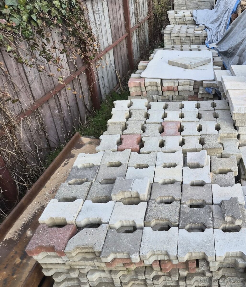 Zámkové dlažby, obrubníky - 4