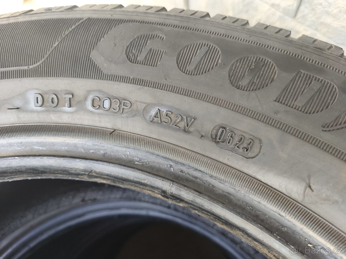 Letní pneumatiky Goodyear 215/60 R17C - 4