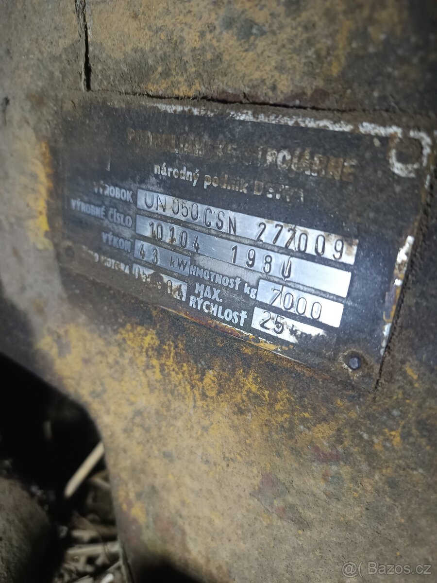 Hon + UN 050 - 4
