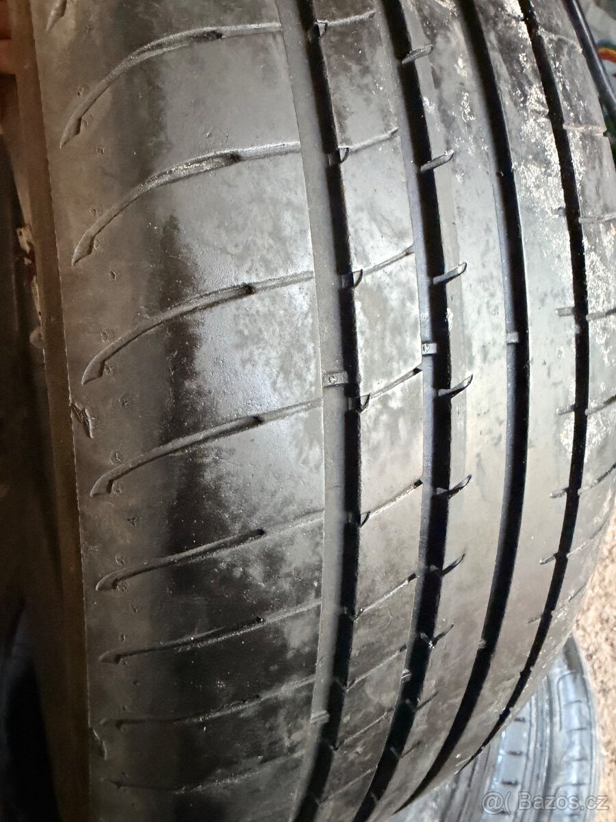 Letní pneu GoodYear 235/60R18 - 4