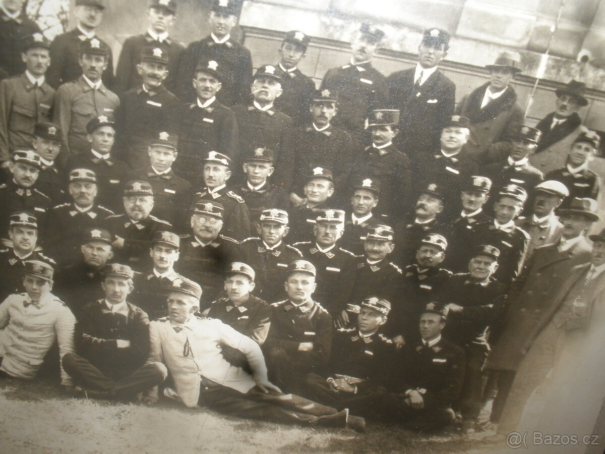 Staré foto hasiči-1920-1930 Mělník - 4