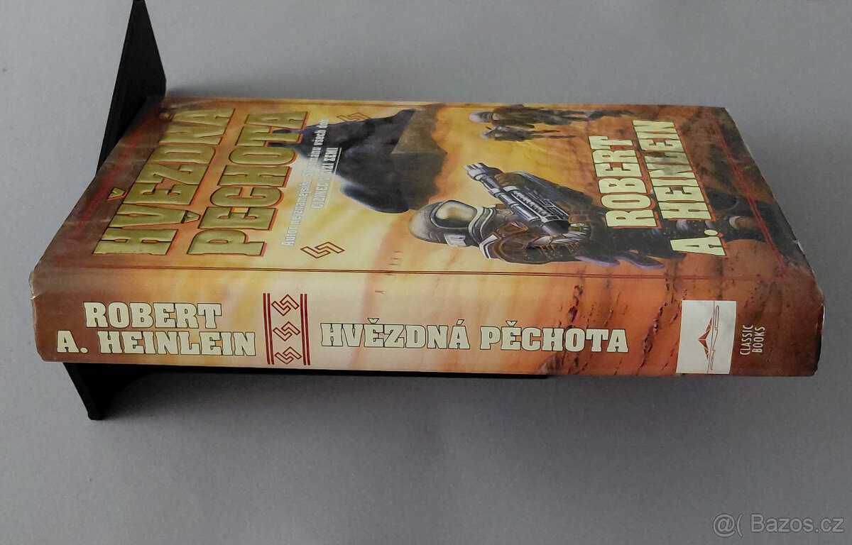 Hvězdná pěchota – Robert A. Heinlein - 1 vydání - 4