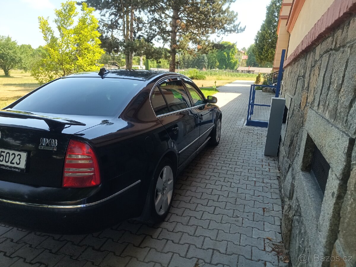 Škoda Superb - 4