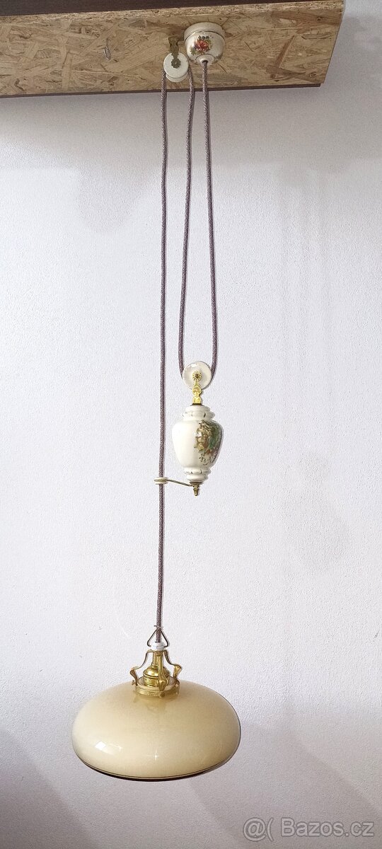 Prodej pěkného, malovaného stahovacího lustru - 4