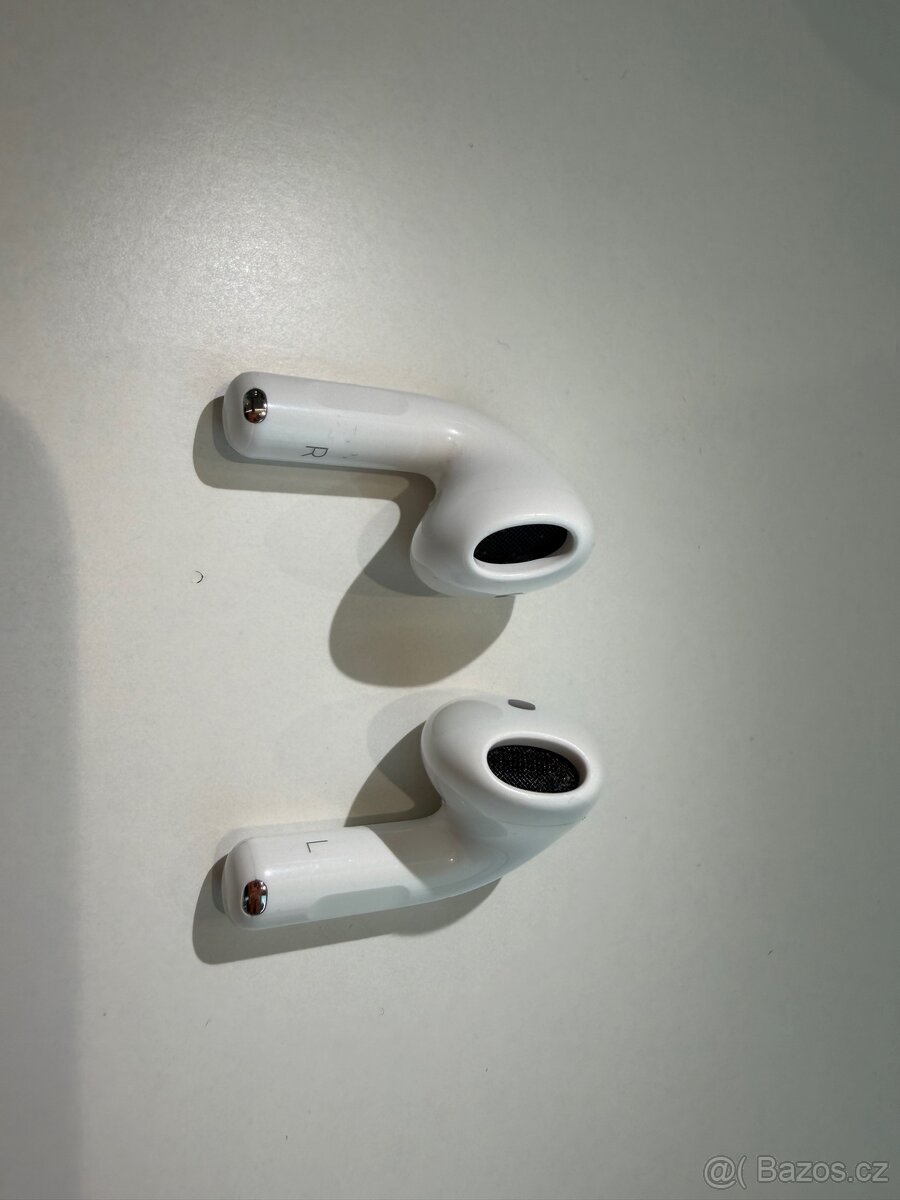 Prodám Apple AirPods 4 - 4