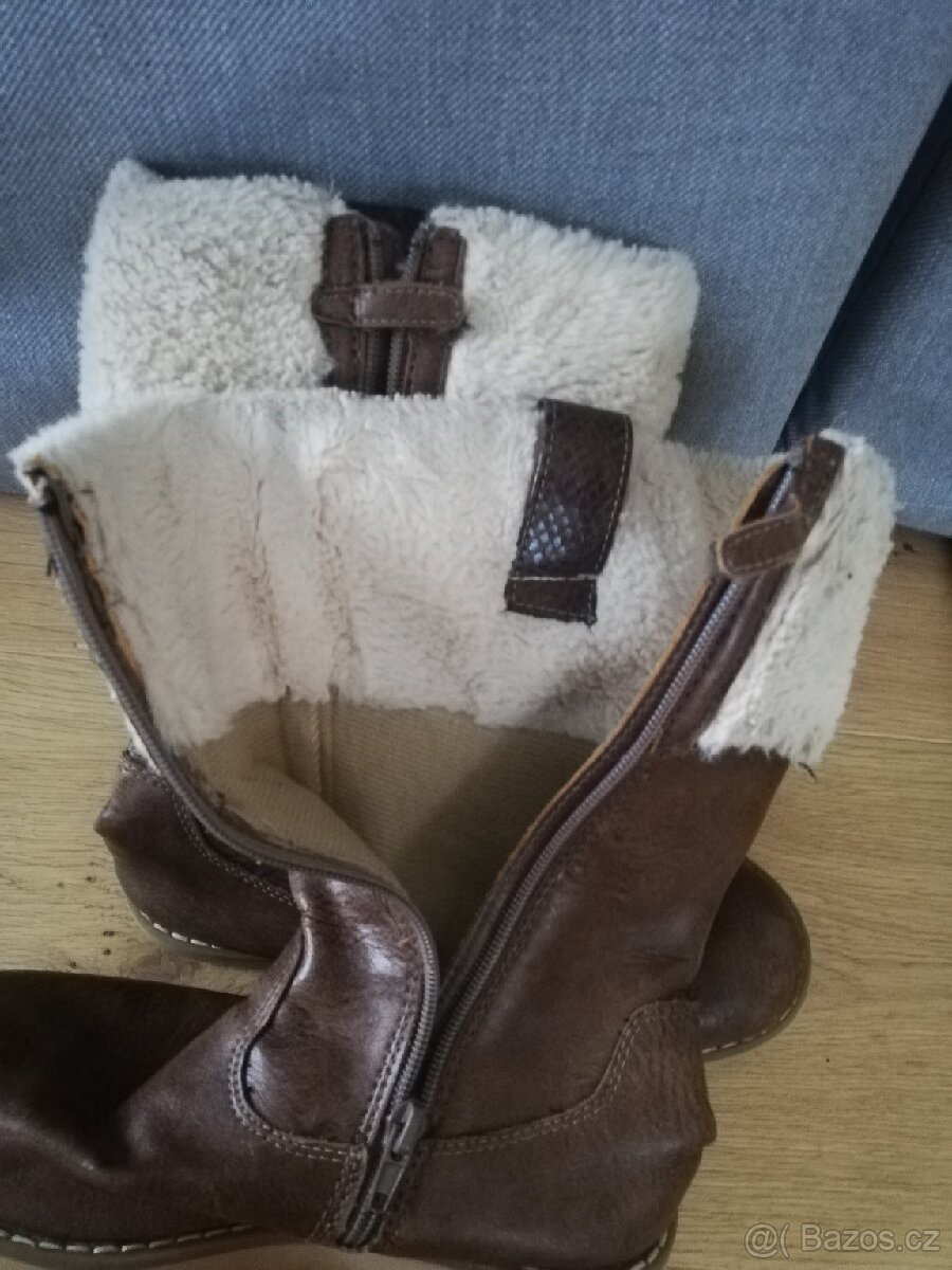 Dívčí pěkné kozačky - 4