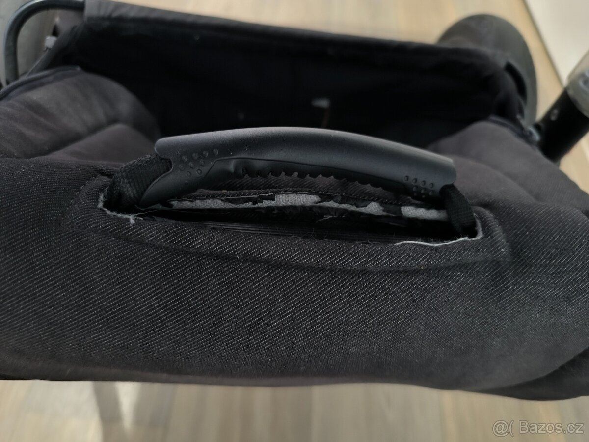 Kočárek Adamex - 4