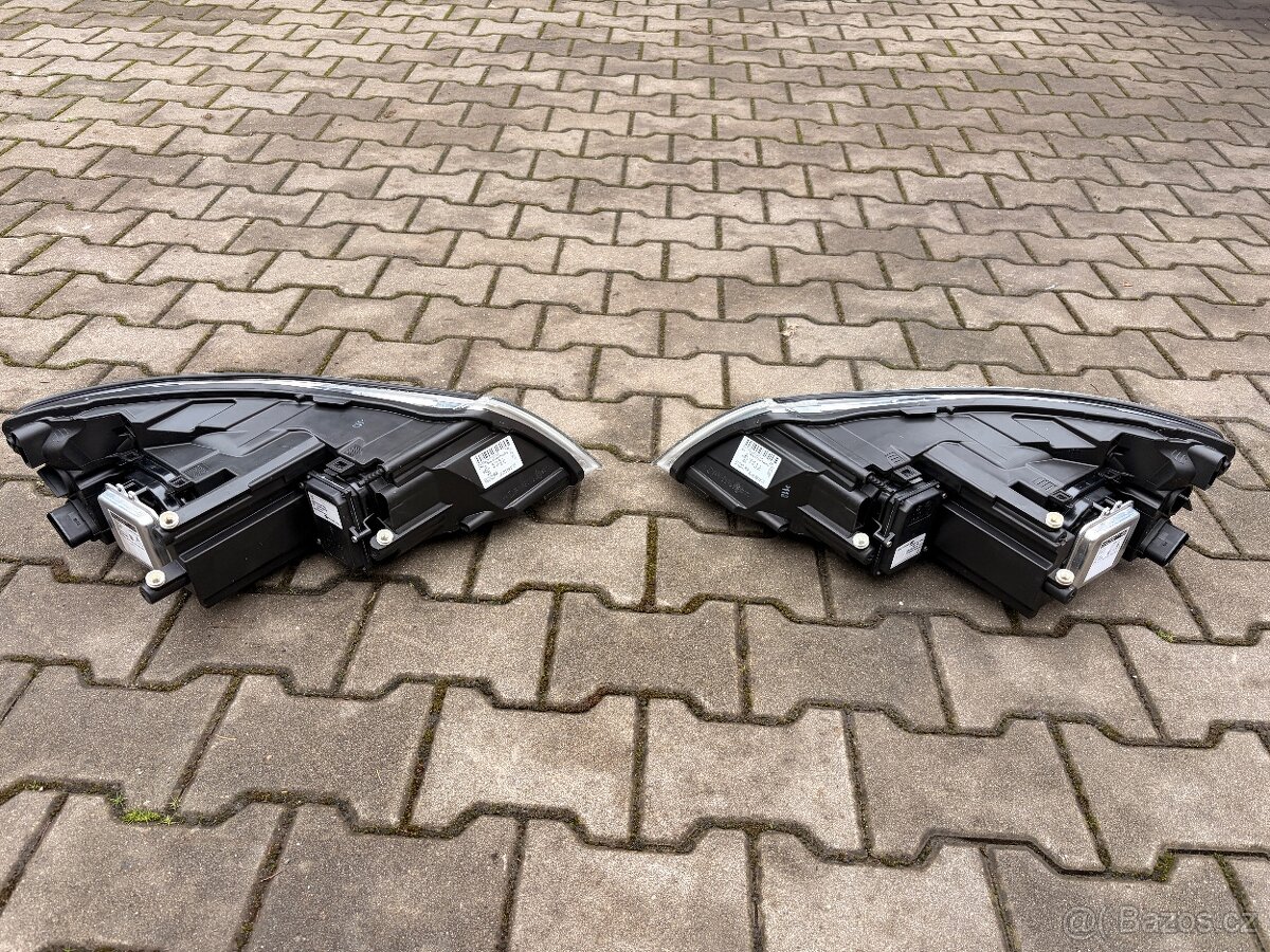 Zánovní Hella xenonové světlomety Škoda Octavia 2 facelift - 4