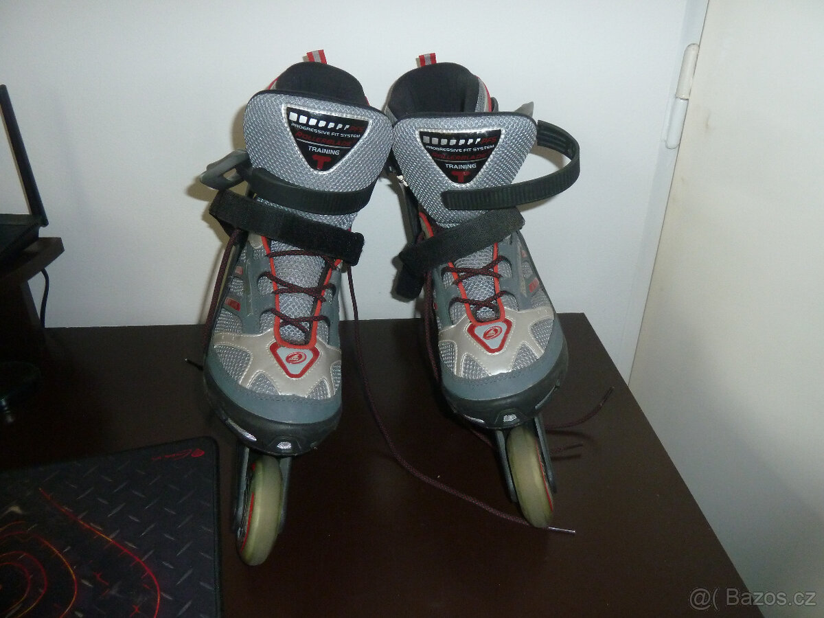Kolečkové brusle ROLLERBLADE vel. č. 42,5 - 4