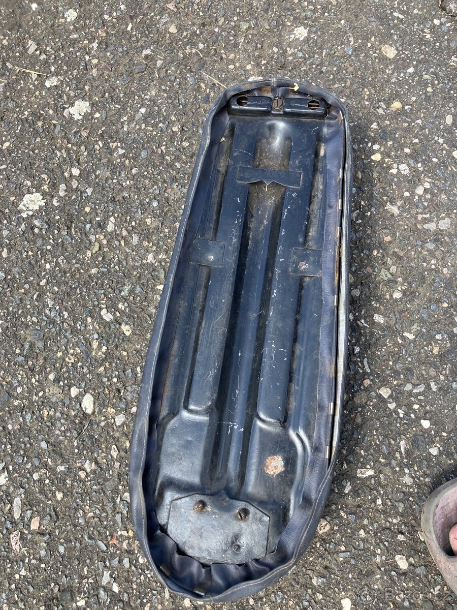 Jawa 50 pionyr 05 20 21 Originál sedlo Neprosezené - 4