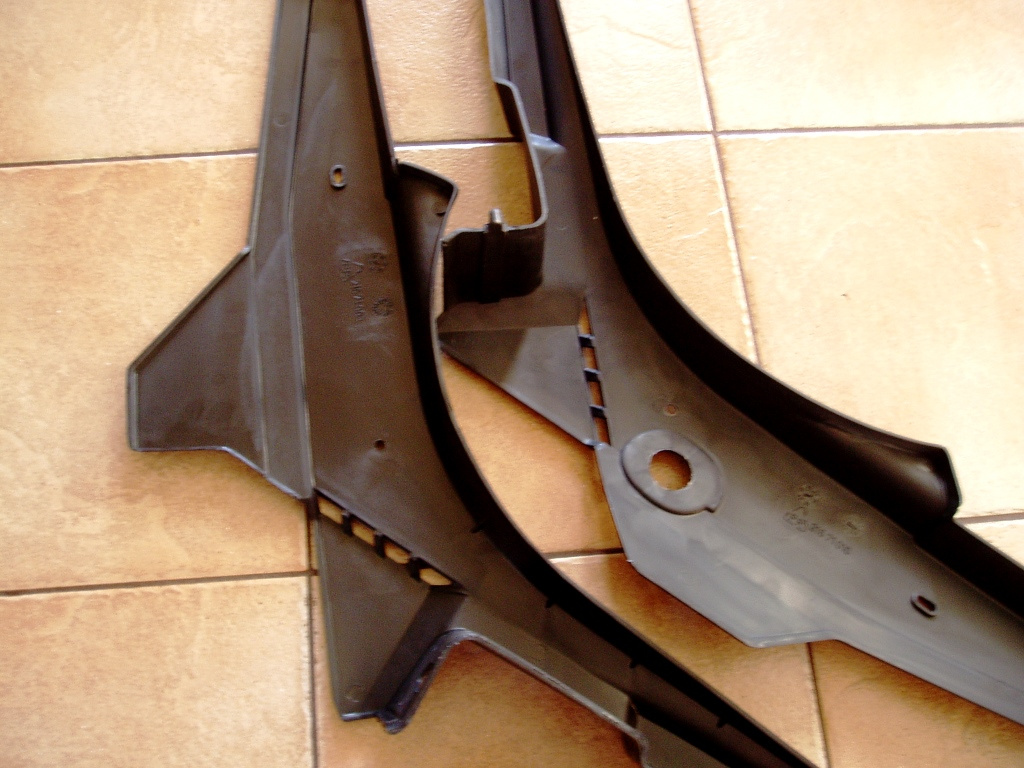 Predám - nové - KRYTY - BLATNÍKY - na KORÁDO - Orig. - - 4