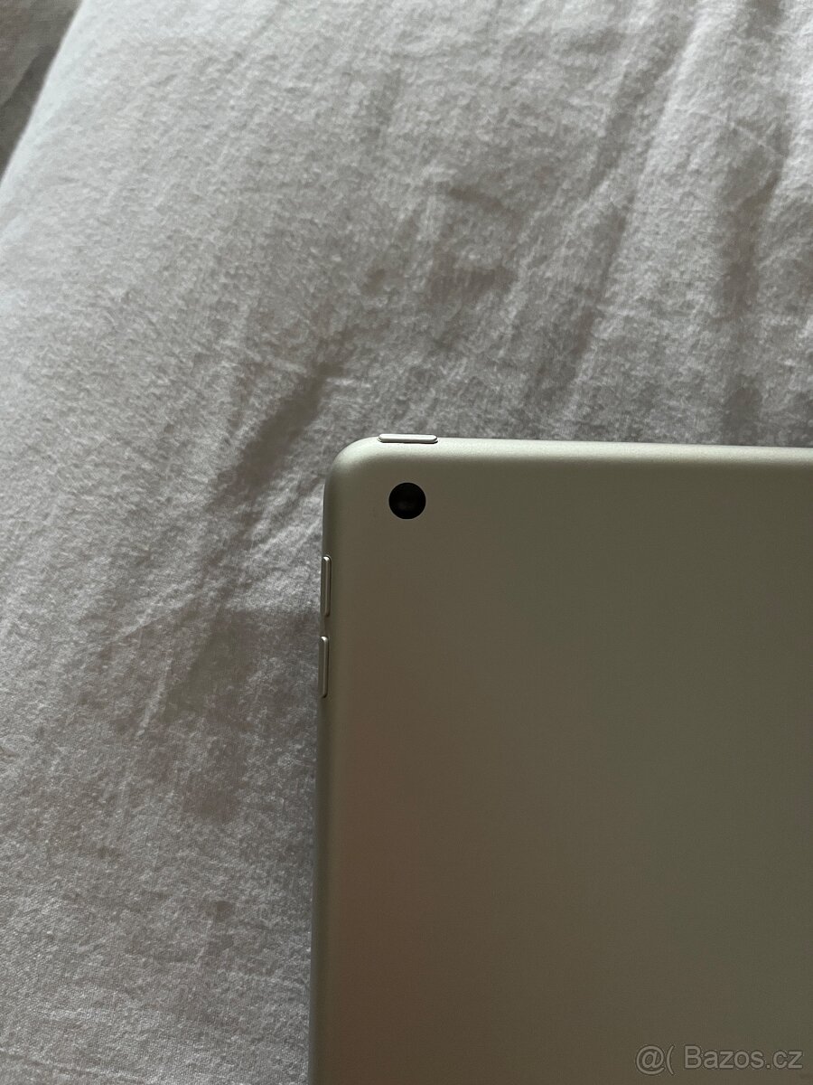 iPad 9. generace (2021) - 4