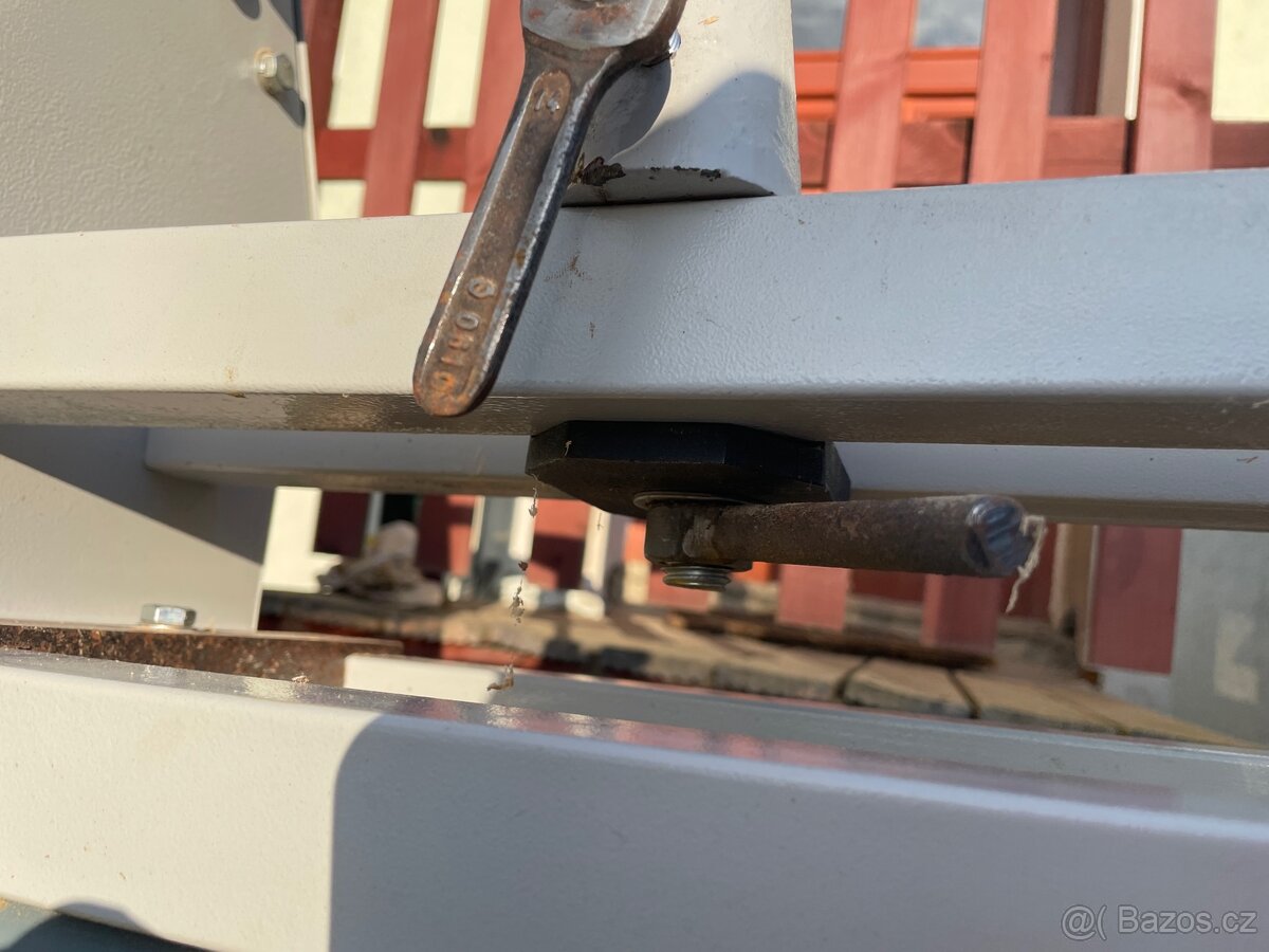 Vylepšený soustruh na dřevo Proma s příslušenstvím - 4