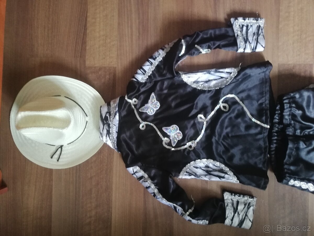 Kostýmky cena kompletu - 4