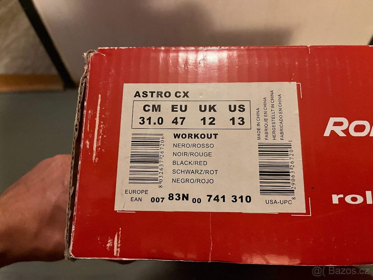 Kolečkové brusle (vel. 47) + chrániče - 4