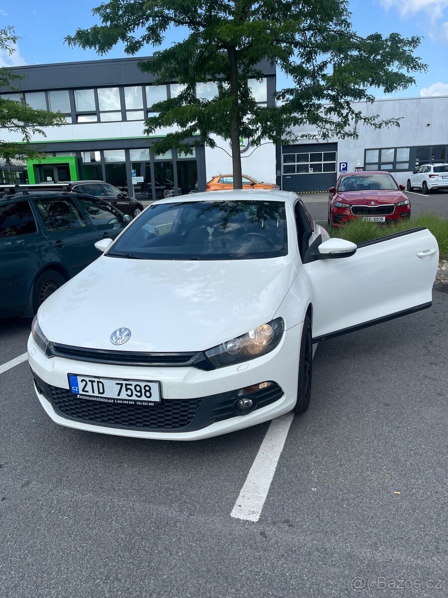 VW Scirocco 1.4 TSI, 90 kW, r.v. 2011 - 4