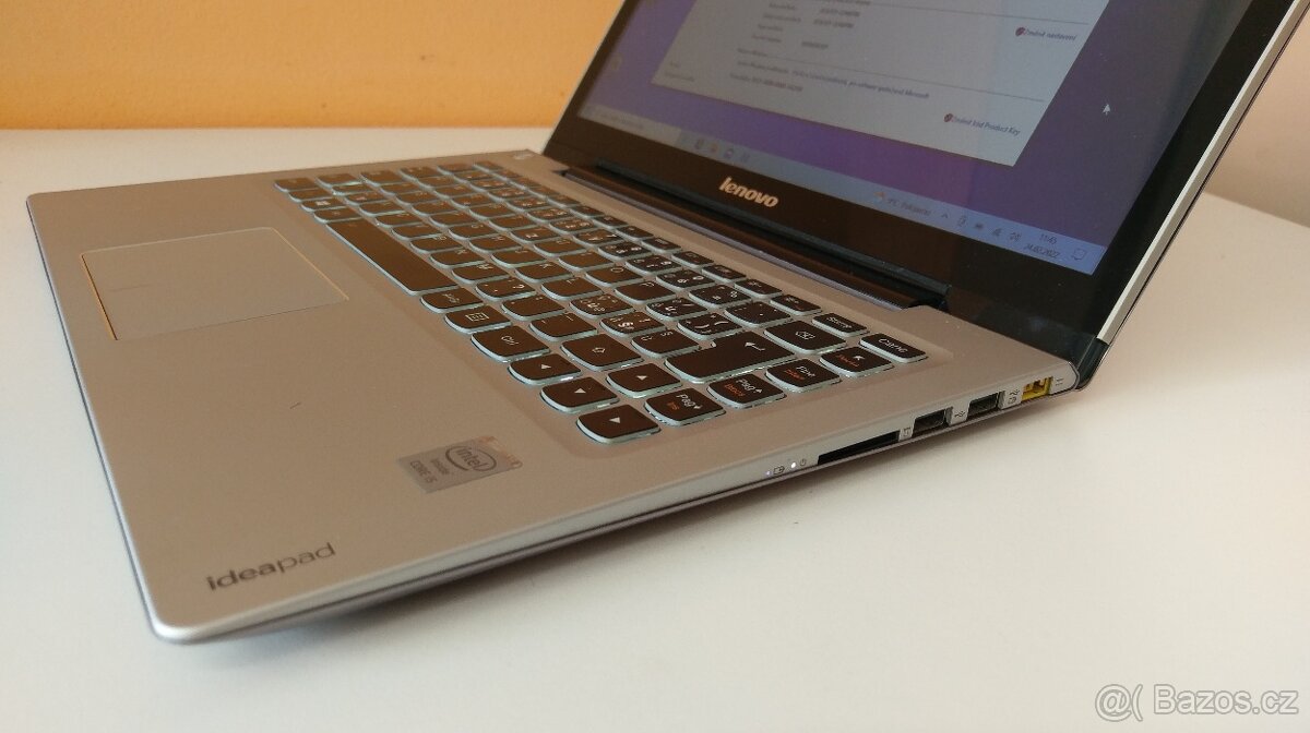 Lenovo IdeaPad U330 Touch - 4