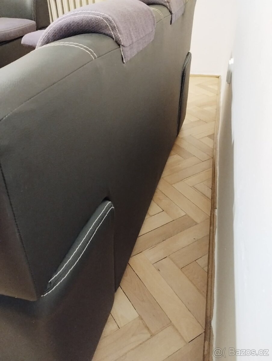 Prodám 3dílnou sedací soupravu - 4
