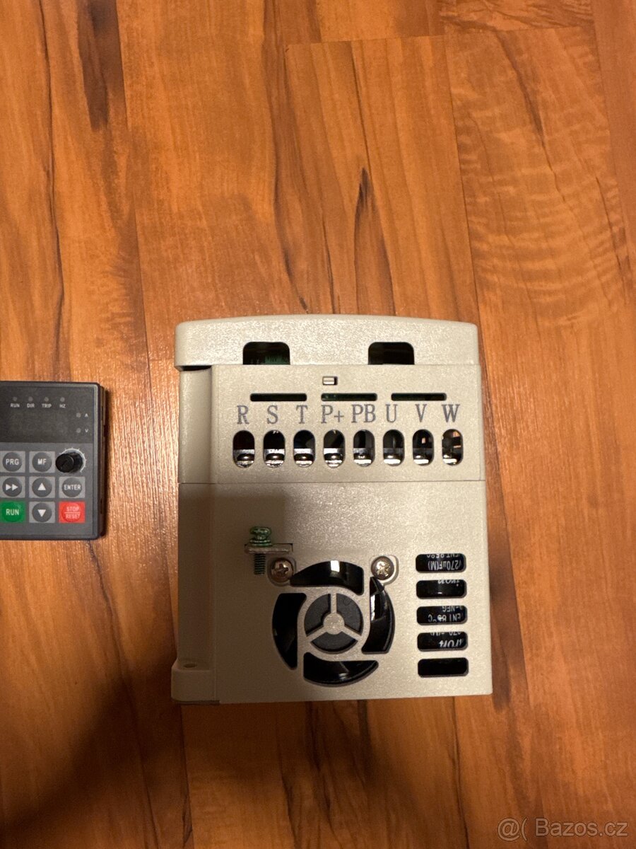 Frekvenční měnič - 4