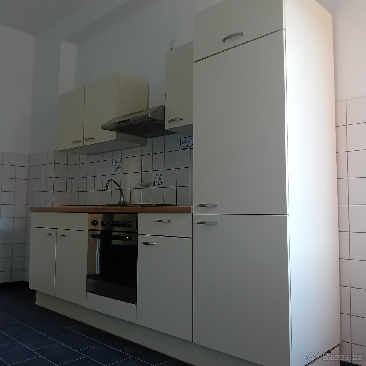 Kuchyňská linka se spotřebiči - 4