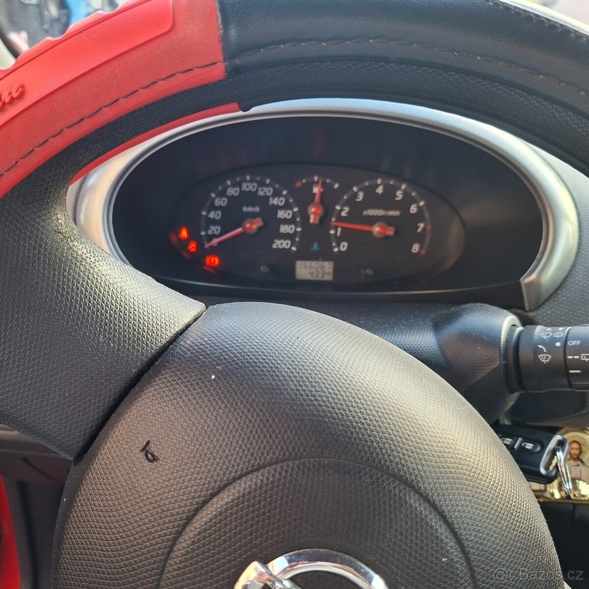 Nissan micra 1.0 - 4