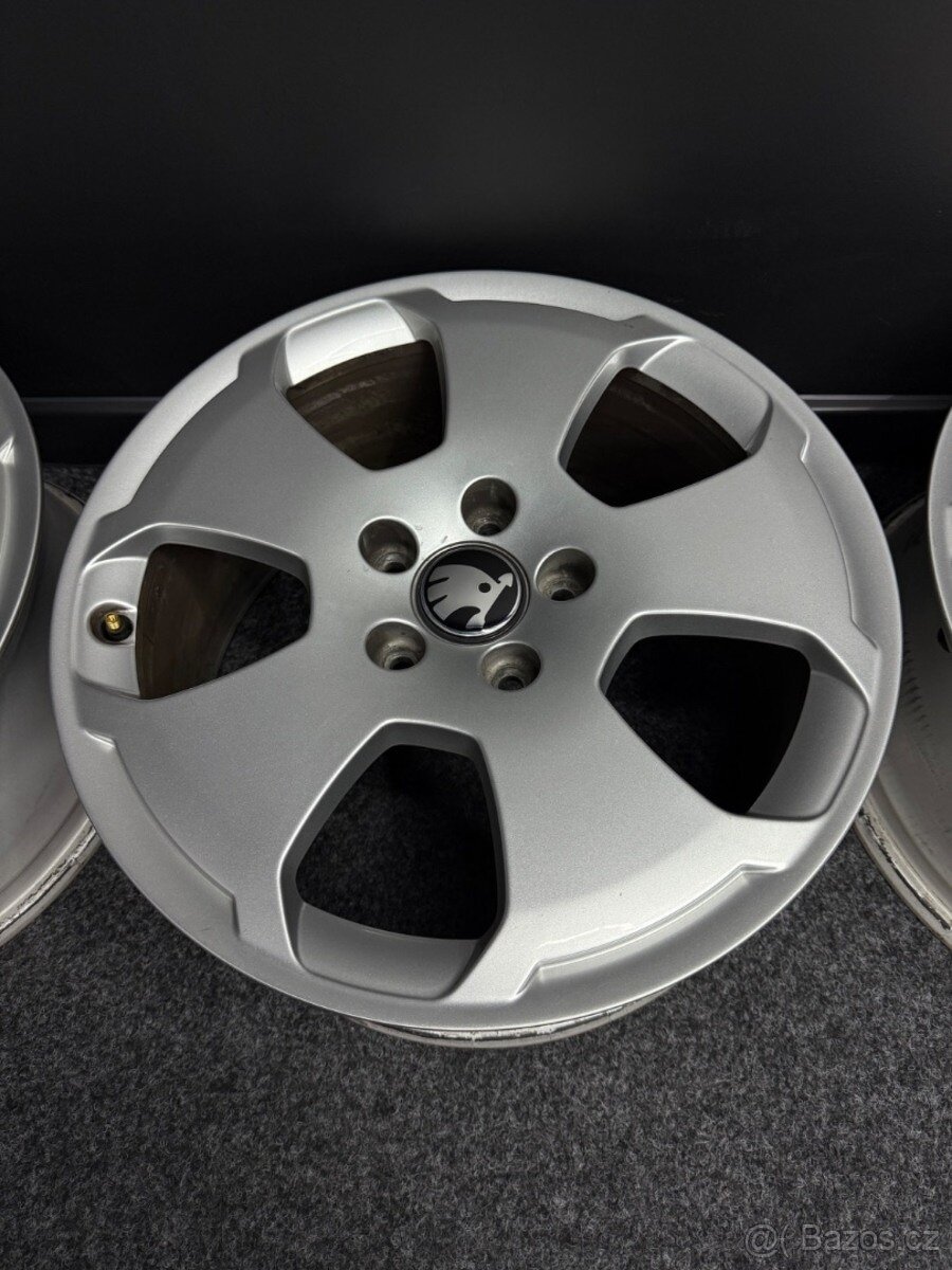 Alu AUDI / SKODA 5x112 17” - 4