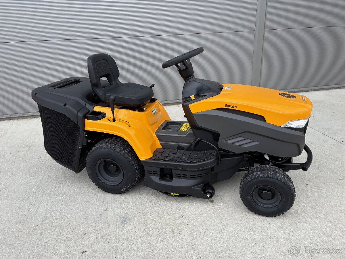 Sekací traktor Stiga Estate 384M - 4