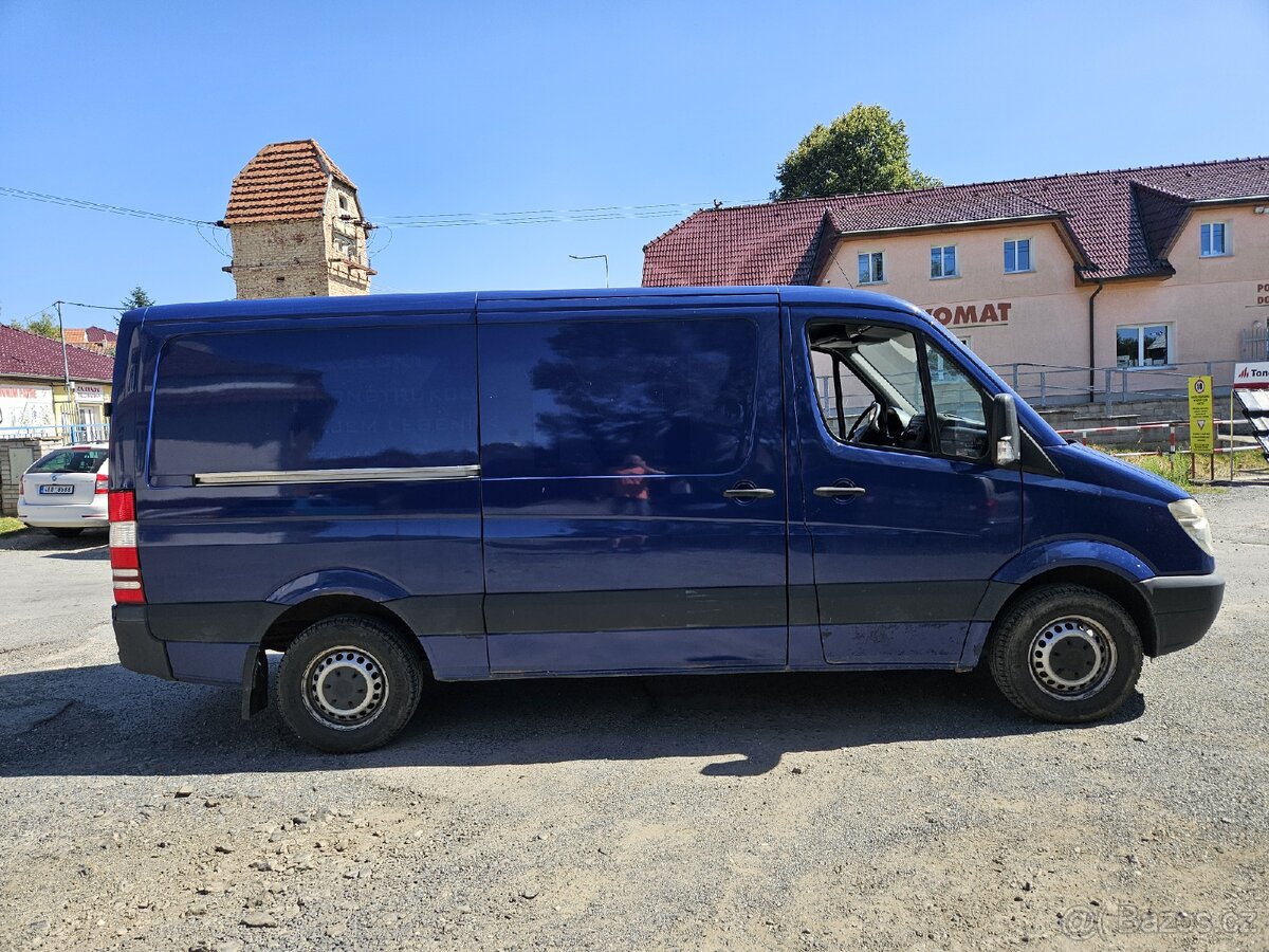 MERCEDES BENZ SPRINTER 209CDI 1 MAJITEL MB CZ KOUPENO - 4