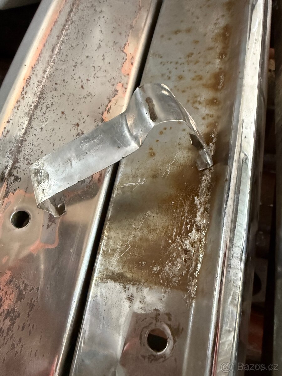 Škoda nárazníky - 4