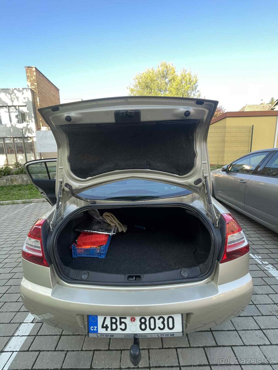 Renault Megane sedan 1,6 82kW - 4